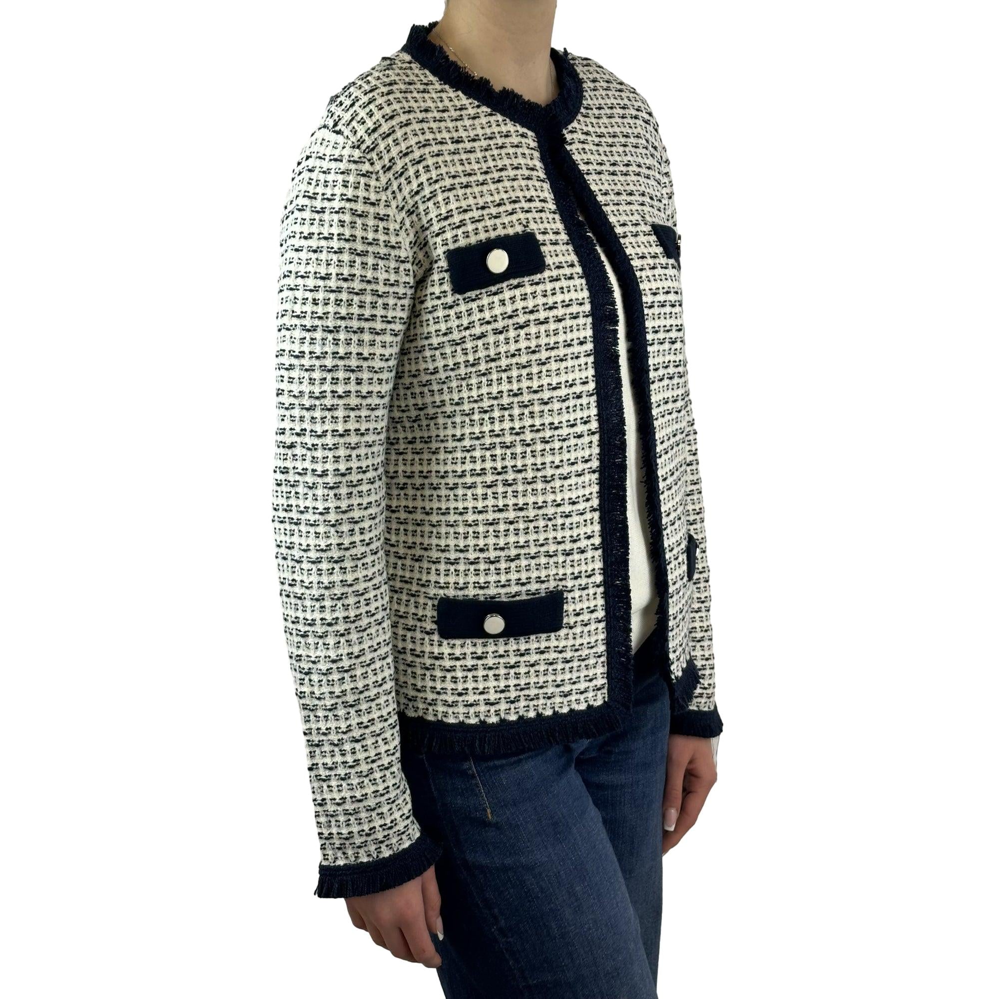 Blazer im Chanel-Stil. Mode von Betty &amp; Co. Seidel Moden Onlineshop