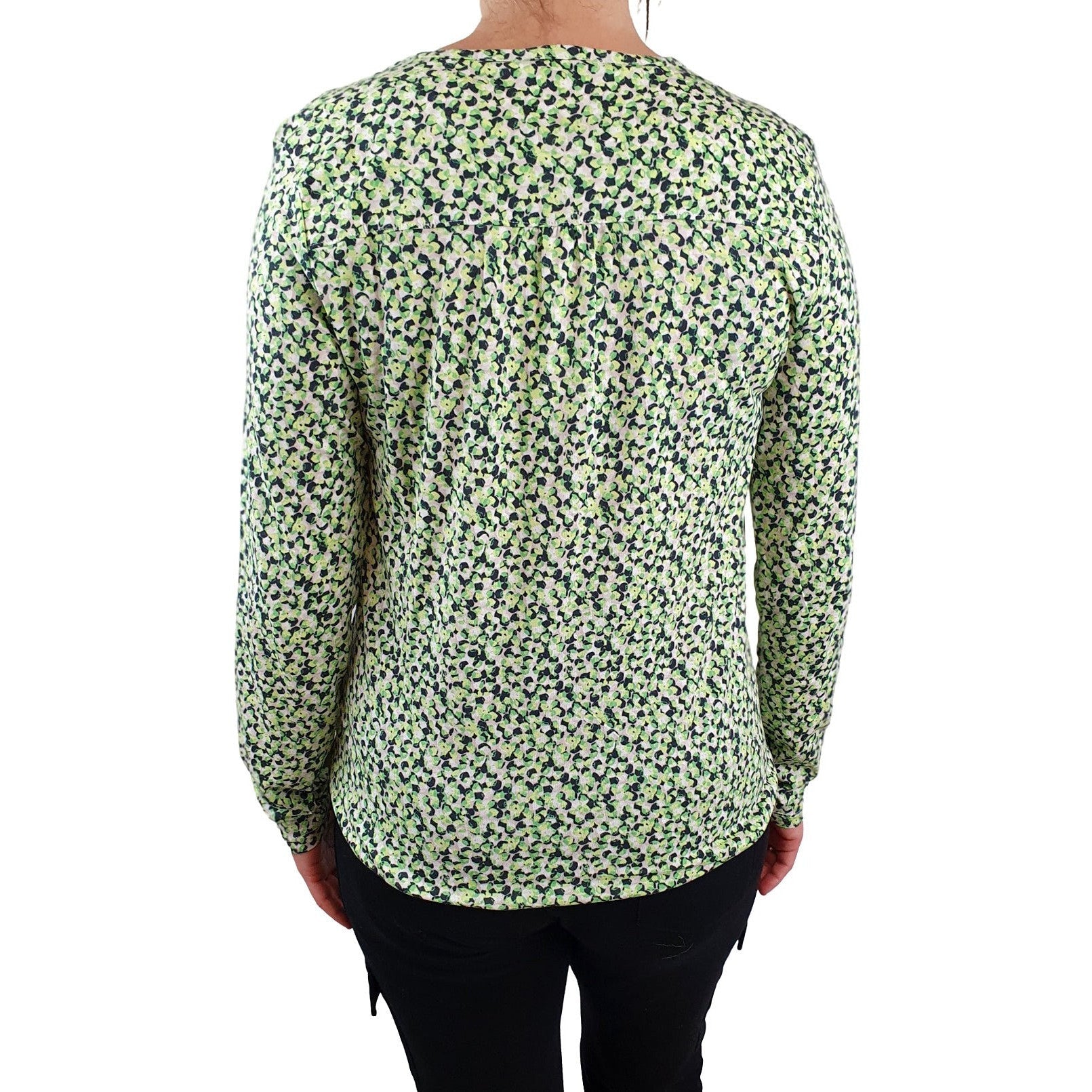 Shirt mit dezentem Muster. Mode von Betty &amp; Co. Seidel Moden Onlineshop