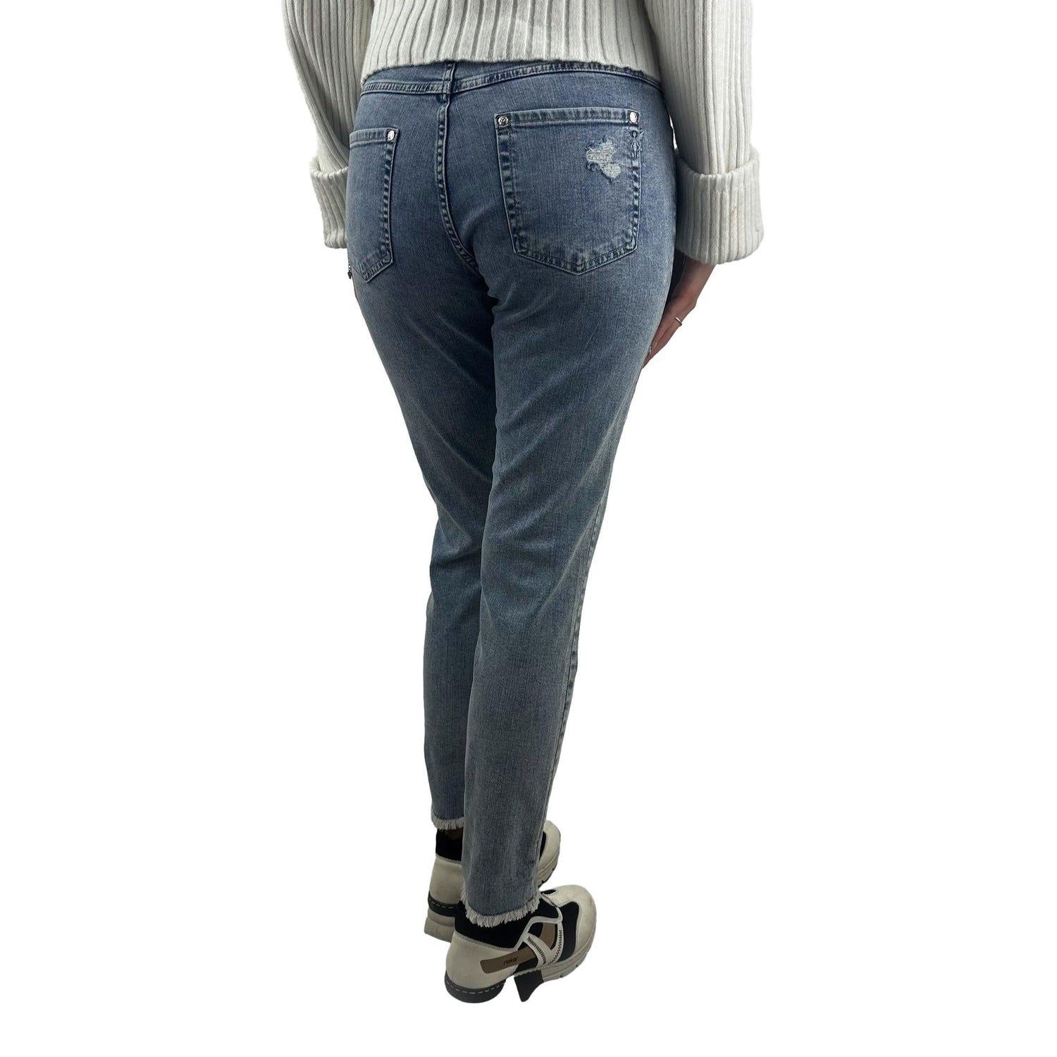 Jeans mit Strassteinen. Mode von Monari. Seidel Moden Onlineshop