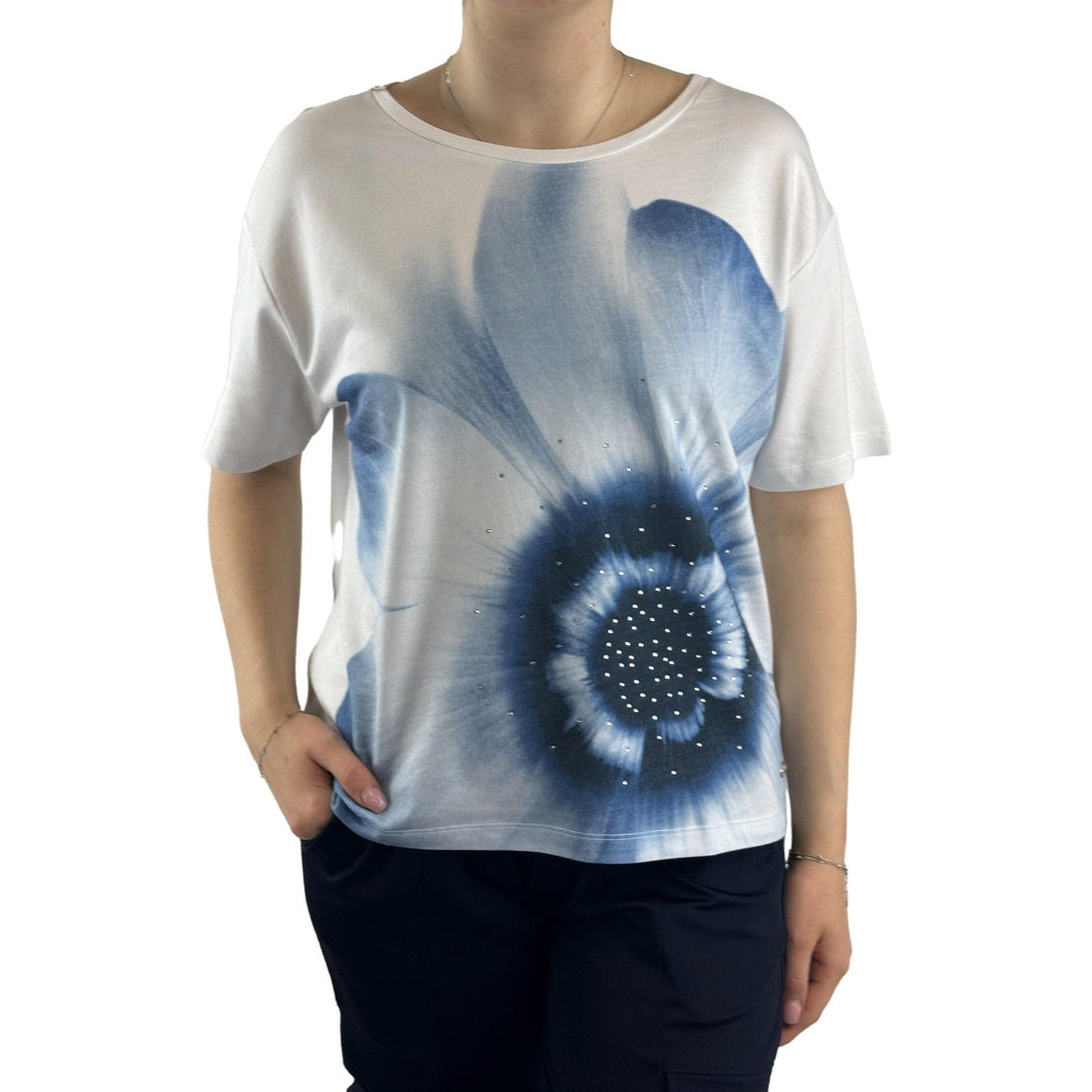 Shirt mit floralen Print. Mode von Monari